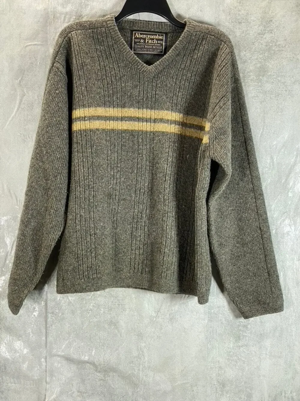 ABERCROMBIE & FITCH Men's Tan Vintage V-Neck Striped Pullover Sweater SZ L